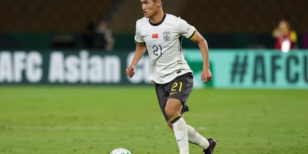 鲍盛鑫：王钰栋在战胜越南后发了红包；决赛面对日本干就完了